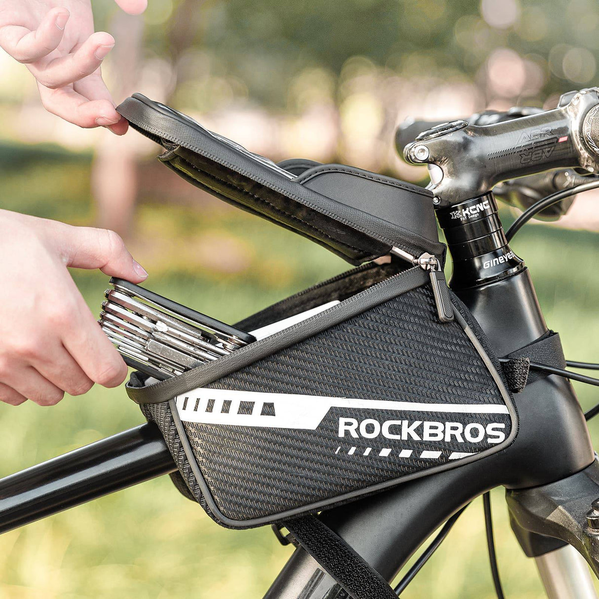 ROCKBROS Oberrohrtasche mit TPU-Touchscreen Seitentaschen-Design 1L - ROCKBROS-EU
