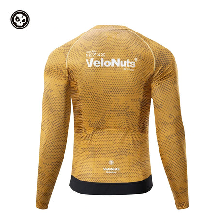 Gelbes Langarm-Kompressionsshirt mit 'VeloNuts'-Branding auf weißem Hintergrund